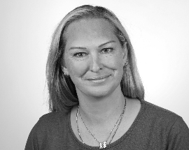 Kajsa Persson, Kontorsservicemedarbetare