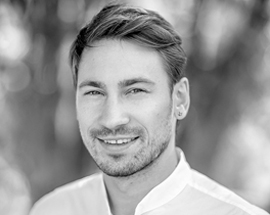 Sigitas Kruopys, Väg- och gatuprojektör