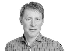 Daniel Erdal, Specialist